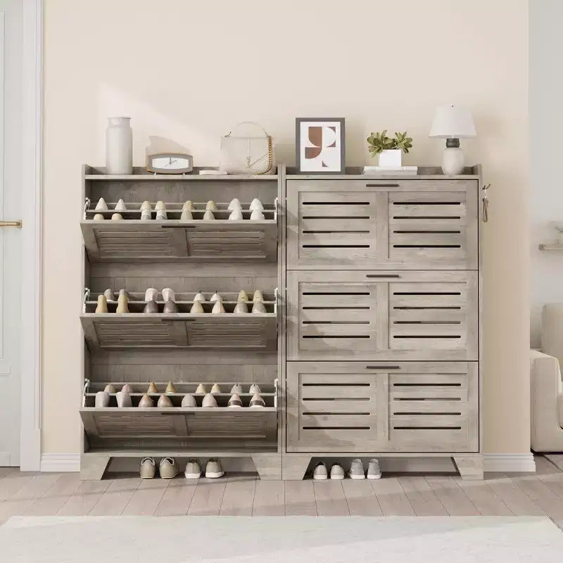 Scarpiera autoportante beige/nero/grigio con 3 cassetti a ribalta e 2 ganci laterali, per 26 paia di scarpe